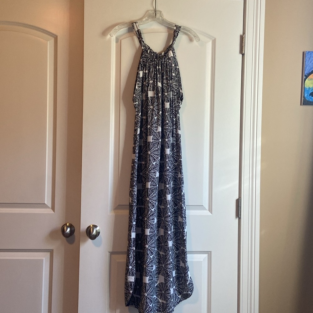 Escapada Black and White Halter Maxi Dress Size Medium - Picture 3 of 8